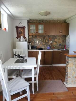 Апартаменты Apartments Baron Žabljak Жабляк Дом с 4 спальнями-12